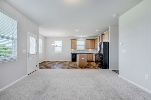 741 Twisted Oaks LN, Buda, TX 78610