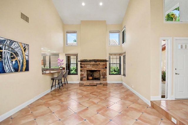 21718 Club Villa Terrace, Boca Raton, FL 33433