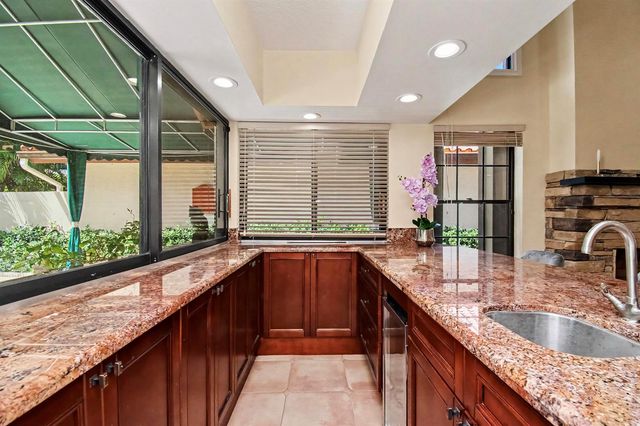21718 Club Villa Terrace, Boca Raton, FL 33433