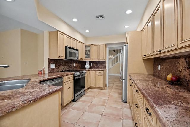 21718 Club Villa Terrace, Boca Raton, FL 33433