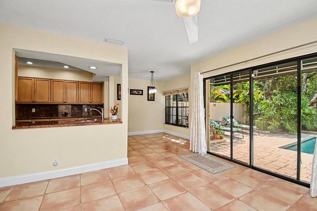 21718 Club Villa Terrace, Boca Raton, FL 33433