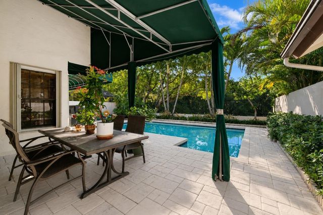 21718 Club Villa Terrace, Boca Raton, FL 33433