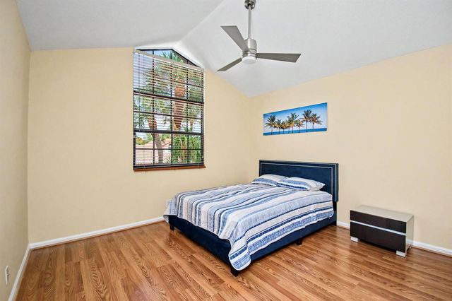 21718 Club Villa Terrace, Boca Raton, FL 33433