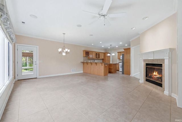 9421 Wawasee Cove, Fort Wayne, IN 46804