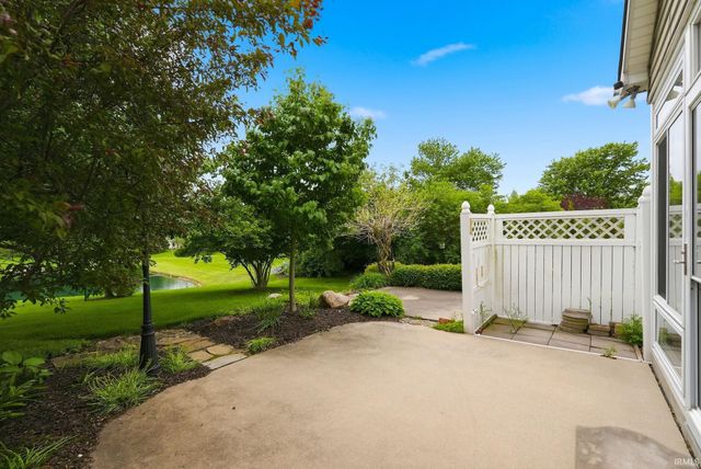 9421 Wawasee Cove, Fort Wayne, IN 46804