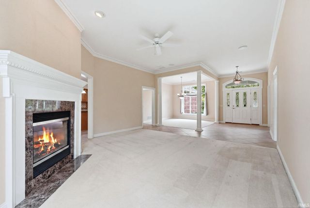 9421 Wawasee Cove, Fort Wayne, IN 46804