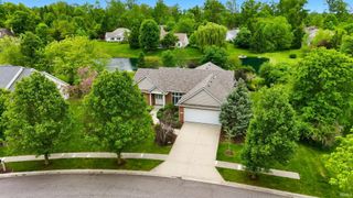 9421 Wawasee Cove, Fort Wayne, IN 46804