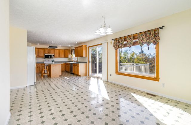 1884 Bridle Path, Independence, KY 41051