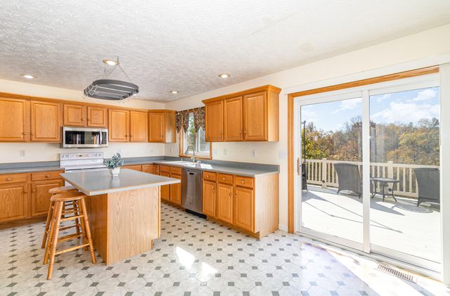 1884 Bridle Path, Independence, KY 41051