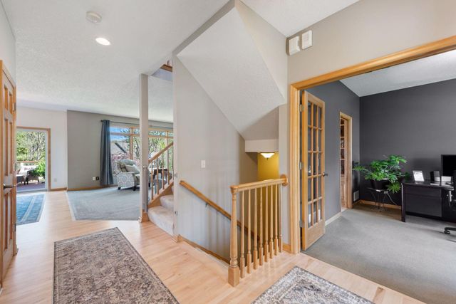 16586 73rd Avenue N, Maple Grove, MN 55311