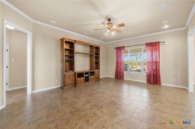 422 Callahan Loop, Temple, TX 76501