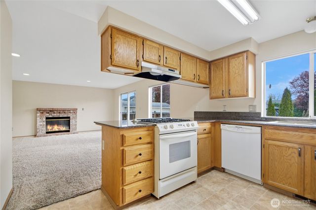 12402 107th Place NE, Kirkland, WA 98034