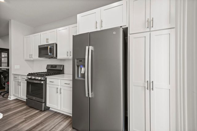 1620 144th Street E, Rosemount, MN 55068