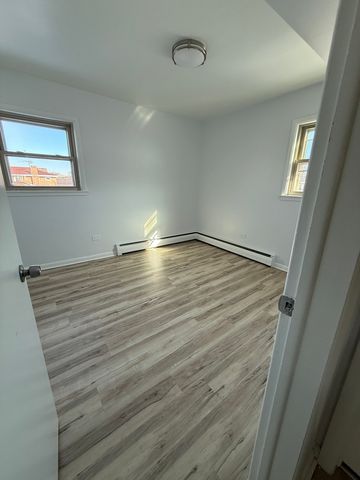 5445 S Kilbourn Avenue 2, Chicago, IL 60632