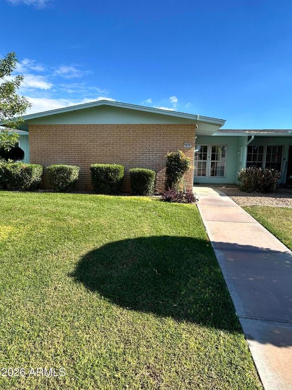 10535 W HIGHWOOD Lane, Sun City, AZ 85373 — exterior