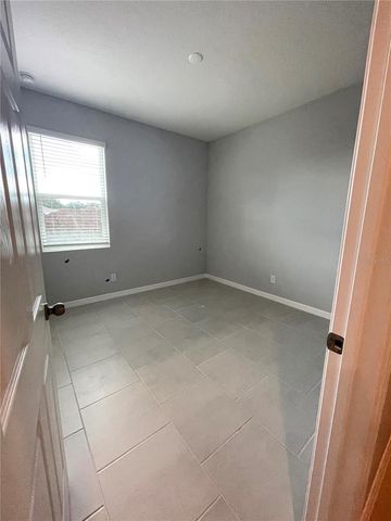 1415 GRASSLAND AVENUE, St Cloud, FL 34771