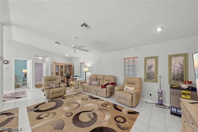 11671 Pine Hammock CIR, Fort Myers, FL 33919