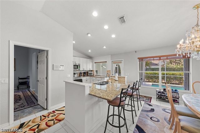 11671 Pine Hammock CIR, Fort Myers, FL 33919