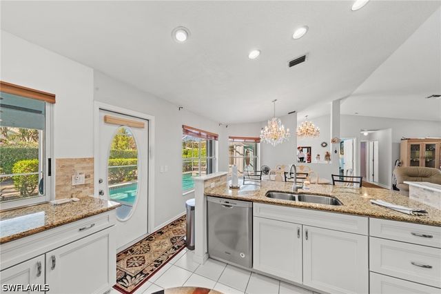 11671 Pine Hammock CIR, Fort Myers, FL 33919