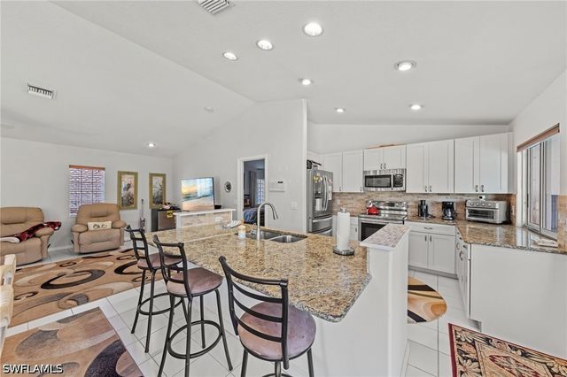 11671 Pine Hammock CIR, Fort Myers, FL 33919