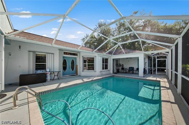 11671 Pine Hammock CIR, Fort Myers, FL 33919