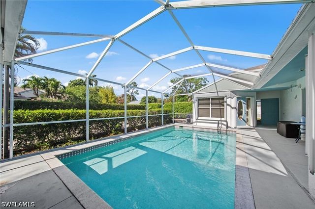 11671 Pine Hammock CIR, Fort Myers, FL 33919