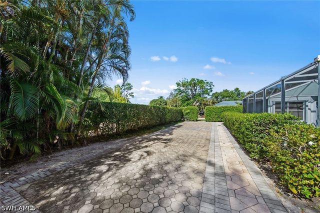 11671 Pine Hammock CIR, Fort Myers, FL 33919