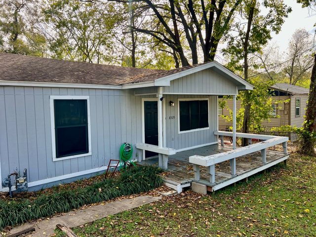 8529 Oak Haven Lane, Dallas, TX 75217