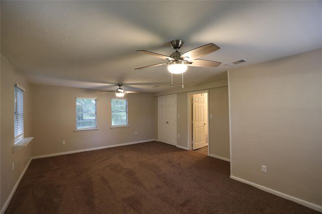 8529 Oak Haven Lane, Dallas, TX 75217