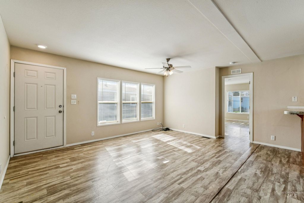 1386 N Arrow Ln, Boise, ID 83704 photo 11