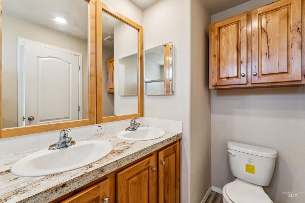 1386 N Arrow Ln, Boise, ID 83704 photo 24