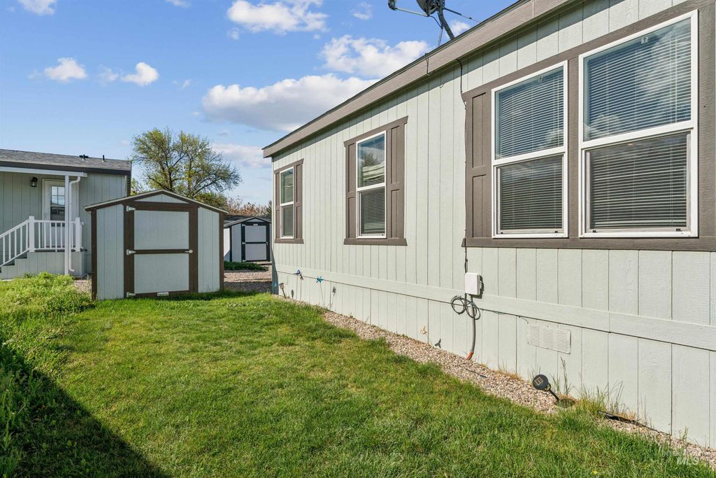 1386 N Arrow Ln, Boise, ID 83704 photo 7