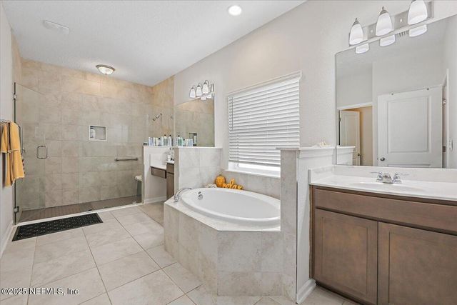 281 MARQUESA Circle, St. Johns, FL 32259