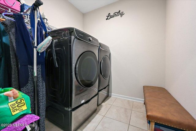 281 MARQUESA Circle, St. Johns, FL 32259