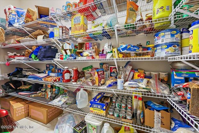 281 MARQUESA Circle, St. Johns, FL 32259