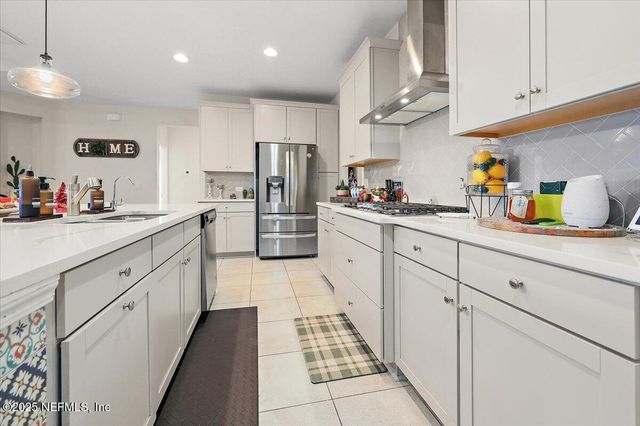 281 MARQUESA Circle, St. Johns, FL 32259