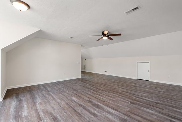 2789 Highway 12, N, Chapmansboro, TN 37035