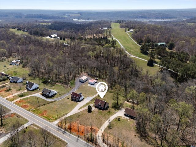 2789 Highway 12, N, Chapmansboro, TN 37035