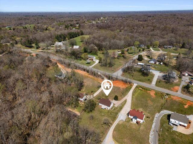 2789 Highway 12, N, Chapmansboro, TN 37035