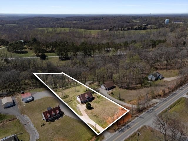 2789 Highway 12, N, Chapmansboro, TN 37035