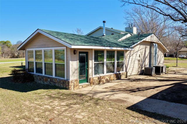 420406 E 1171, Eufaula, OK 74432