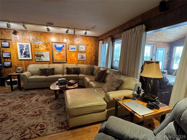 420406 E 1171, Eufaula, OK 74432