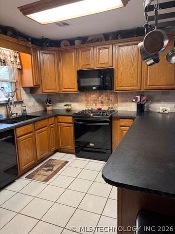 420406 E 1171, Eufaula, OK 74432