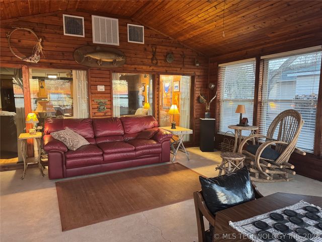 420406 E 1171, Eufaula, OK 74432