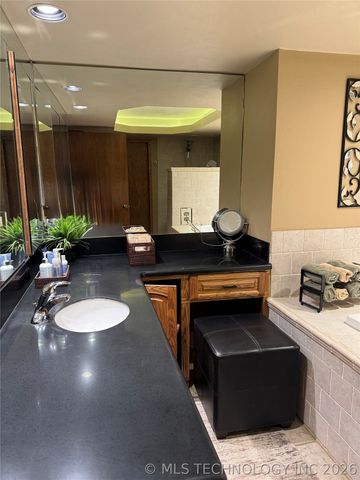 420406 E 1171, Eufaula, OK 74432