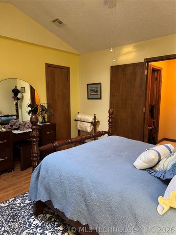 420406 E 1171, Eufaula, OK 74432