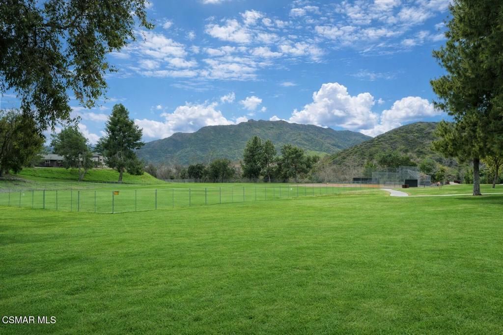 Image 20 of property listing at 28810 Conejo View Drive, Agoura Hills, CA 91301