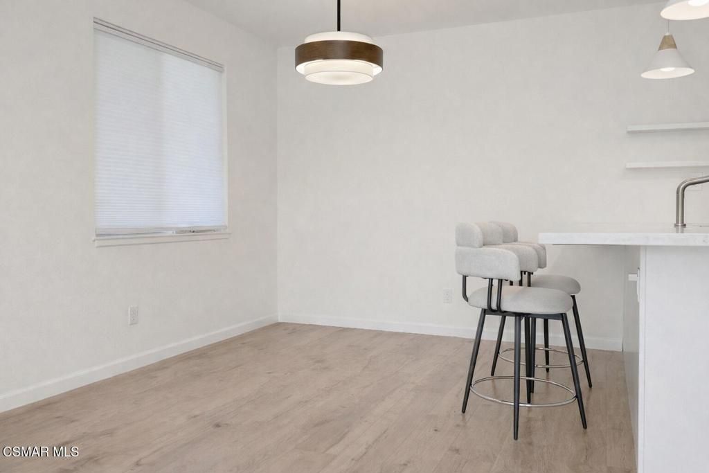 Image 7 of property listing at 28810 Conejo View Drive, Agoura Hills, CA 91301