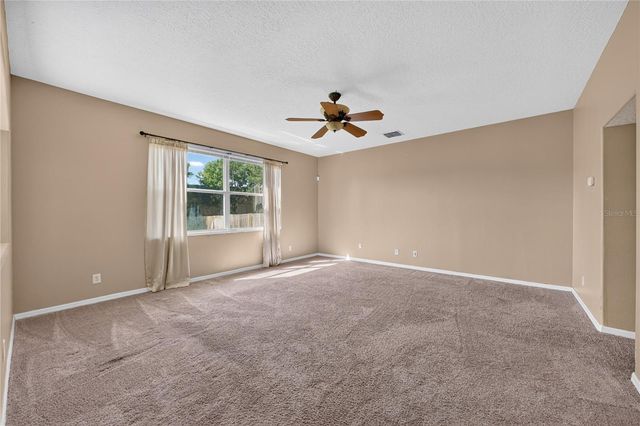 223 LARGOVISTA DR., Oakland, FL 34787