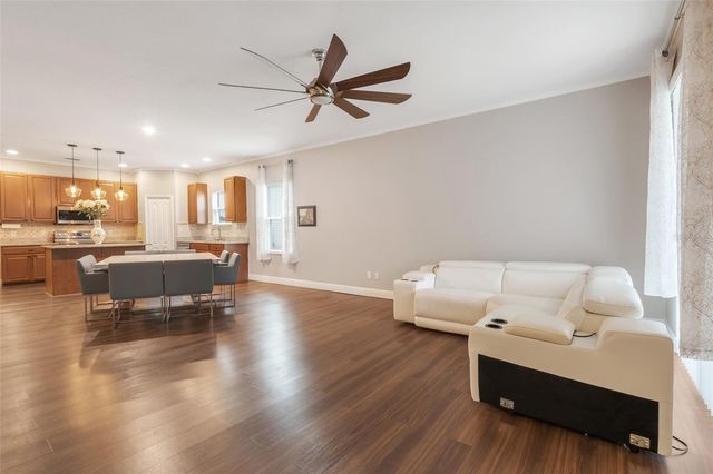 1125 DEMOCRACY DRIVE, Haines City, FL 33844